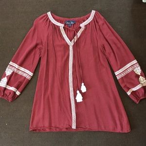 Short long sleeved dress